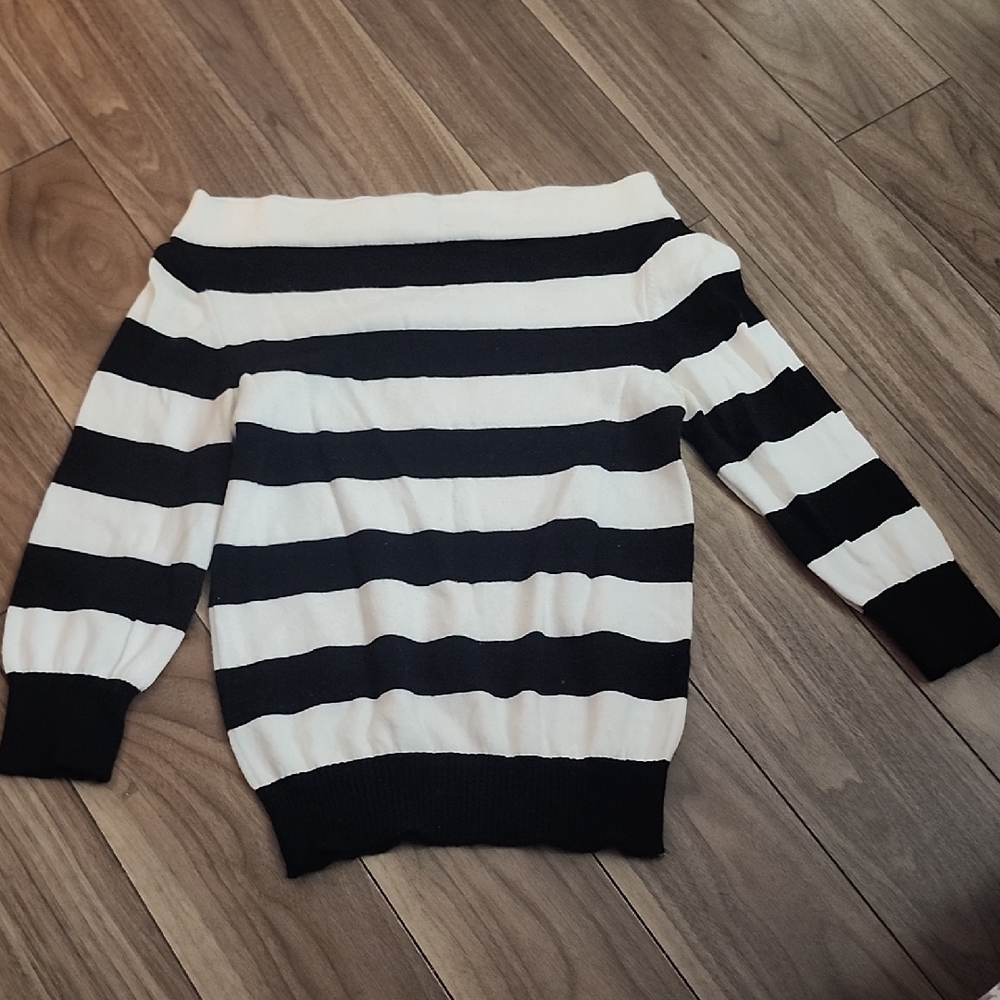 🔥Black and White Striped Women's Off Shoulder Light Vintage Sweater